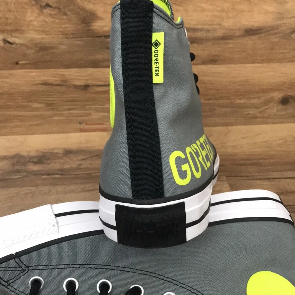 CONVERSE HIGH TOP BRAND NEW - Picture 5 of 15